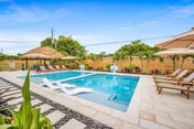 2 Resort Homes Side-by-Side - Pool, Tiki, Ice Bath