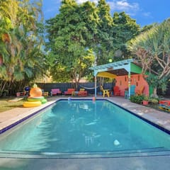 Tiki Lounge + Pool | 5 min to Beach & Las Olas
