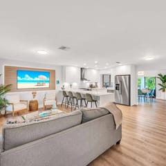 Chic + Upscale + Heated Pool | 15 min FLL & Beach