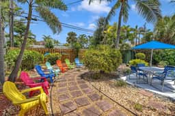 Steps to Beach | Pool + Walk to Dining & Shopping - Image 3