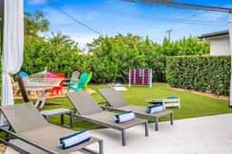 Chic + Upscale + Heated Pool | 15 min FLL & Beach - Image 5