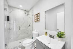 Hawksbill 202- Beachfront Studio with pool - Image 5
