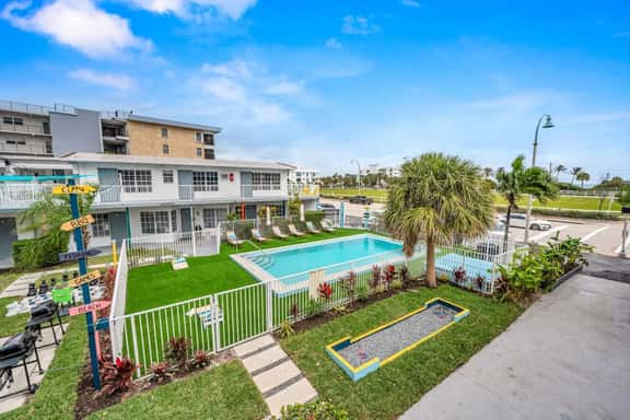 The Loggerhead | Private 3-Unit Oceanview Retreat - Imagem 1