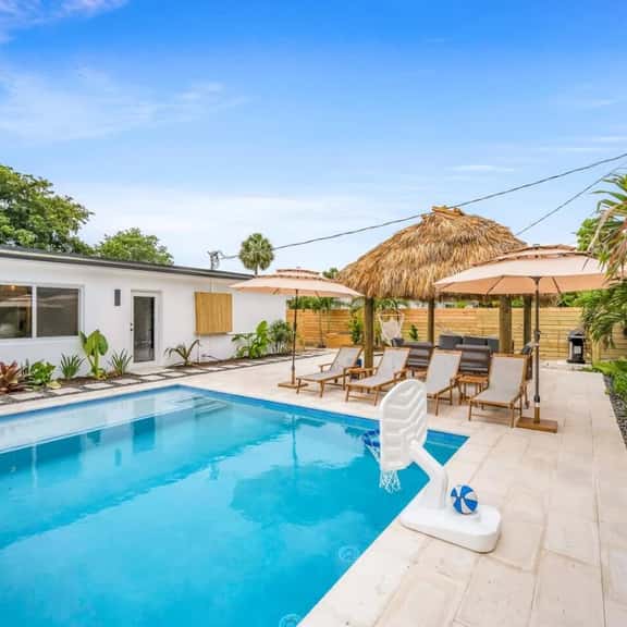 Island Vibe's Retreat | Pool, Tiki & Cold Plunge - Image 1