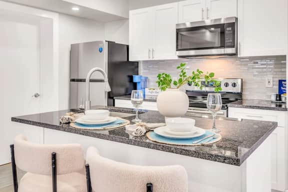 Loggerhead 102 | 2BR Oceanfront | Heated Pool - Image 5